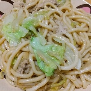 豚バラでホルモン焼きうどん風 焼きうどん